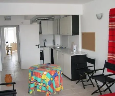 6 Treti Mart Street 2 Floor South مكان تخييم بريمورسكو